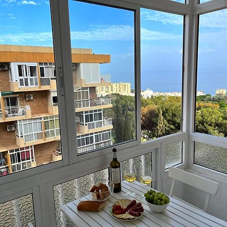 Cozy Central Studio Near The Beach Benalmádena Exterior photo