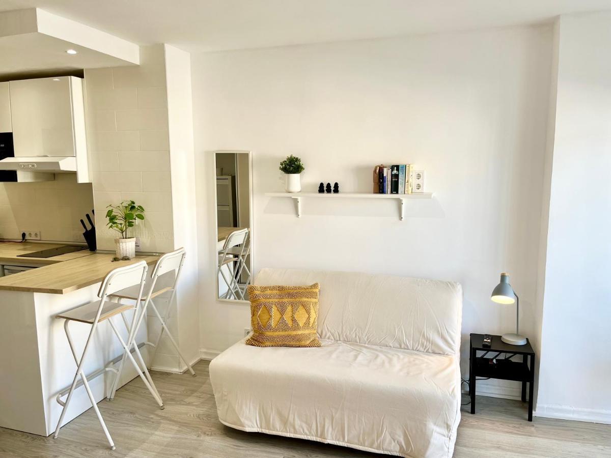 Cozy Central Studio Near The Beach Benalmádena Exterior photo